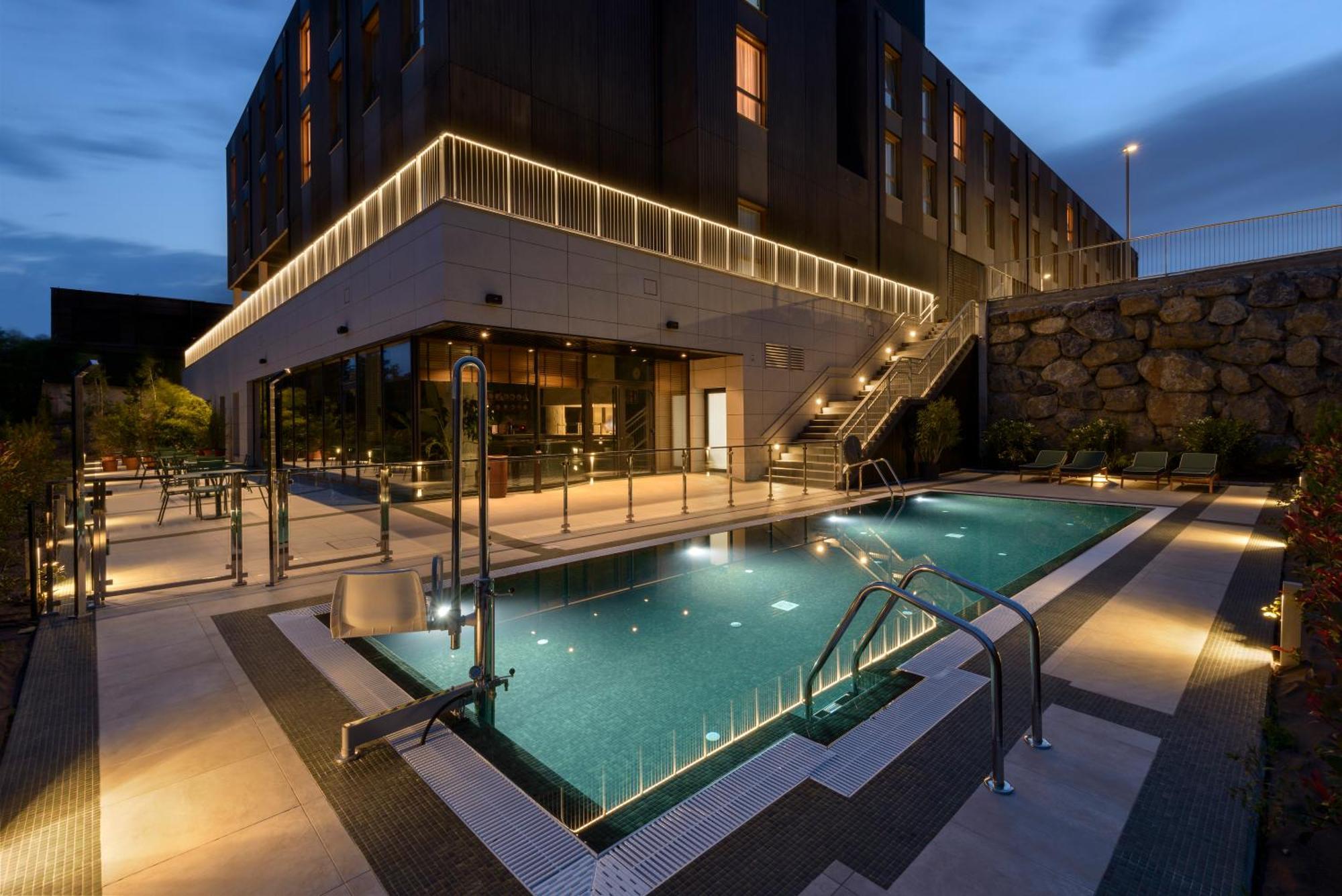 Hotel Tres Reyes San Sebastián Dış mekan fotoğraf
