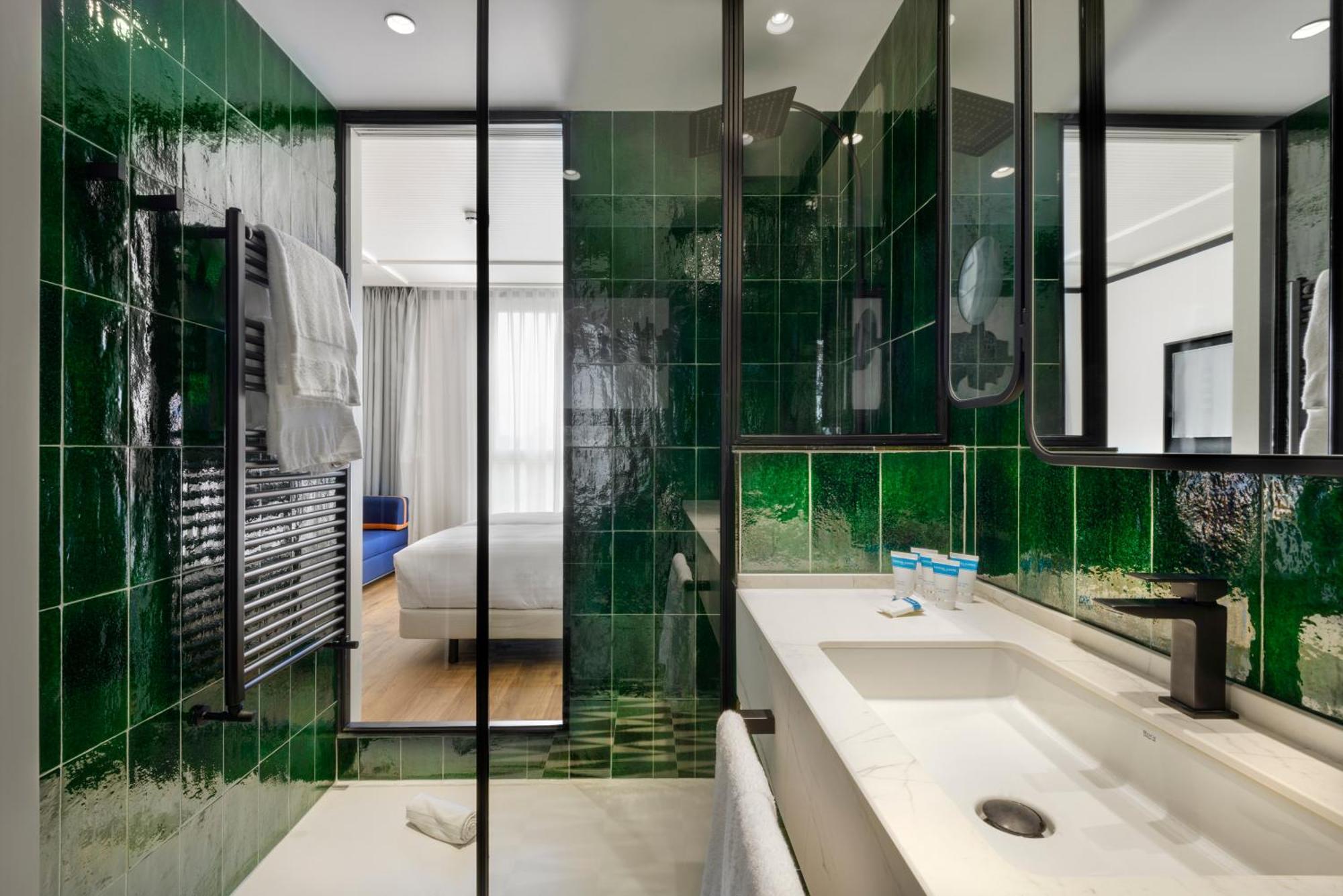 Hotel Tres Reyes San Sebastián Dış mekan fotoğraf