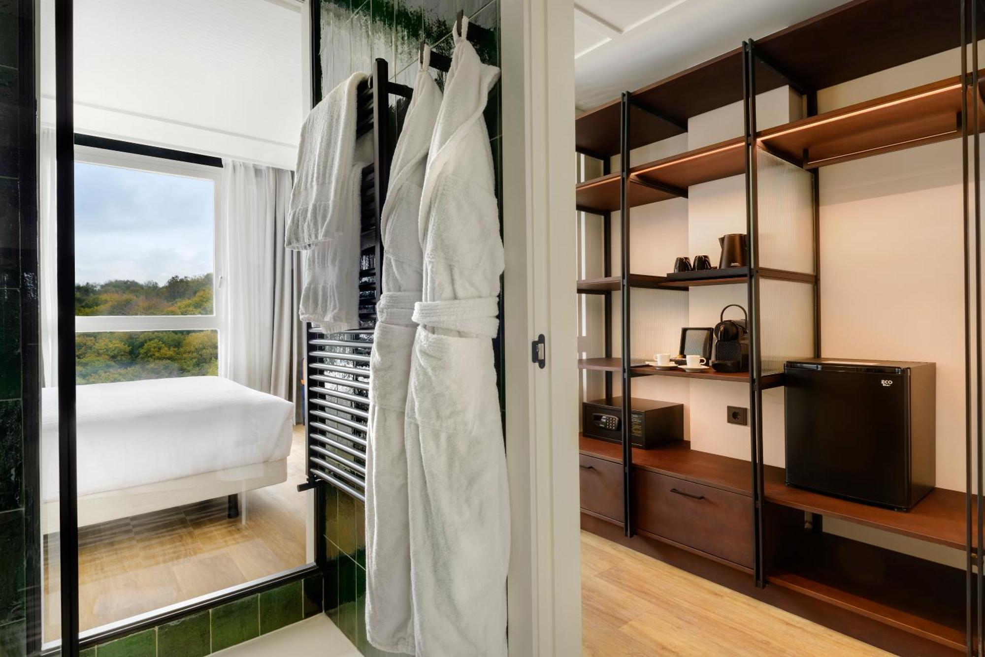 Hotel Tres Reyes San Sebastián Dış mekan fotoğraf